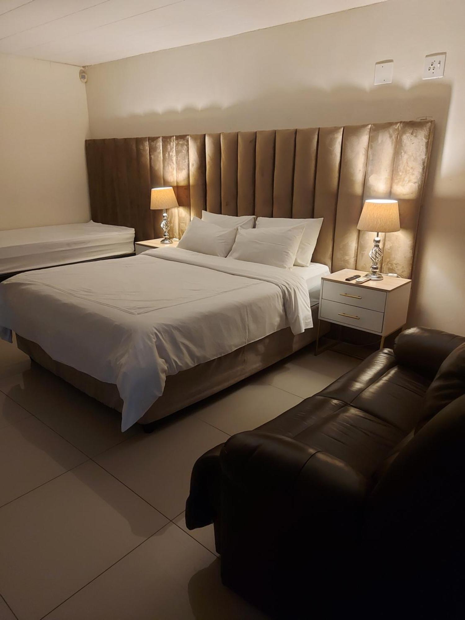 Purple Olive Guest House Pretoria-Noord Eksteriør billede